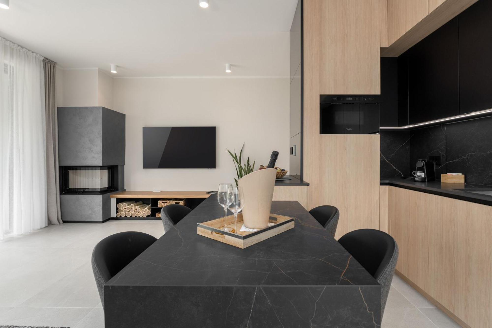 The Q Bliss - Your New 4-Star Hideaway With A Garage روفينج المظهر الخارجي الصورة