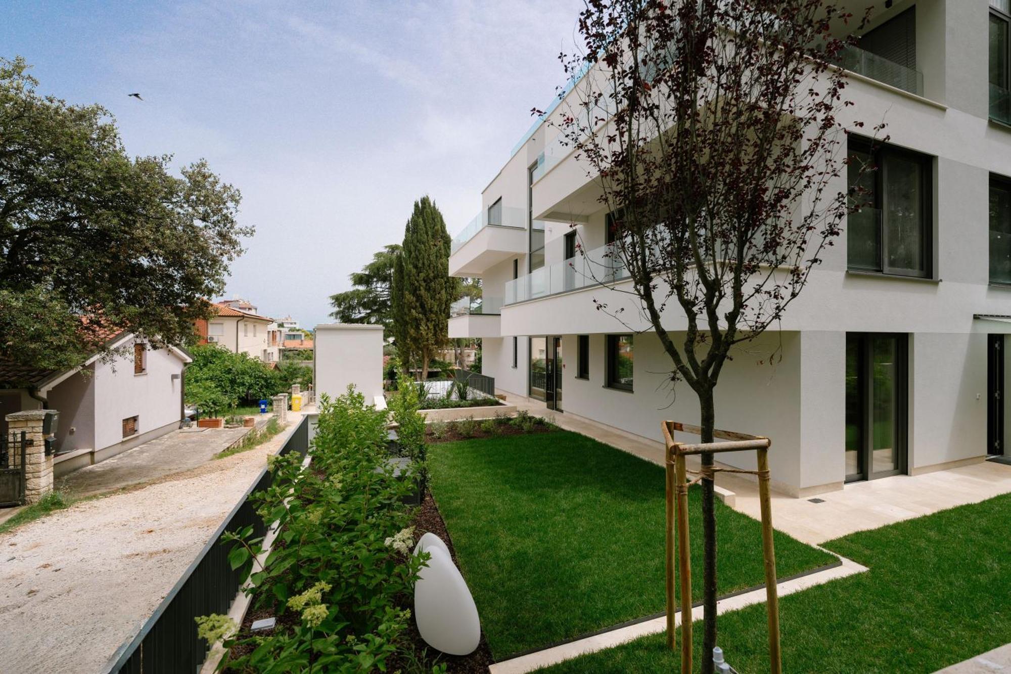 The Q Bliss - Your New 4-Star Hideaway With A Garage روفينج المظهر الخارجي الصورة